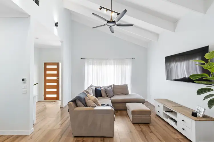 Third view of Homely house listing, 25 Kamarooka Drive, Wattle Glen VIC 3096