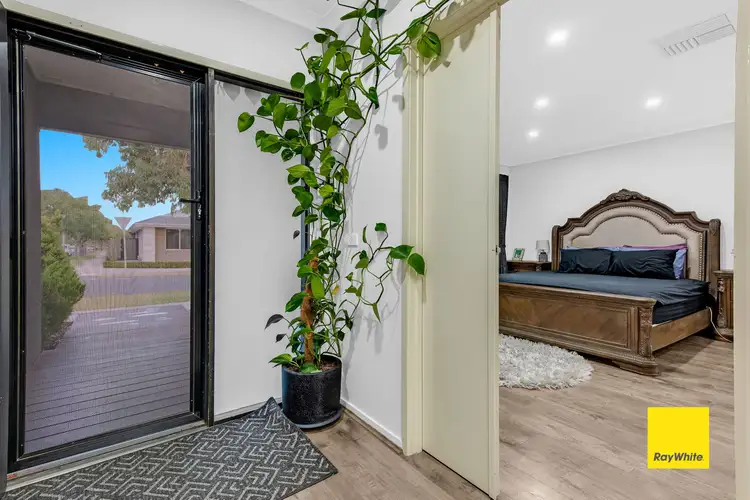 Fifth view of Homely house listing, 10 Fleur Way, Truganina VIC 3029