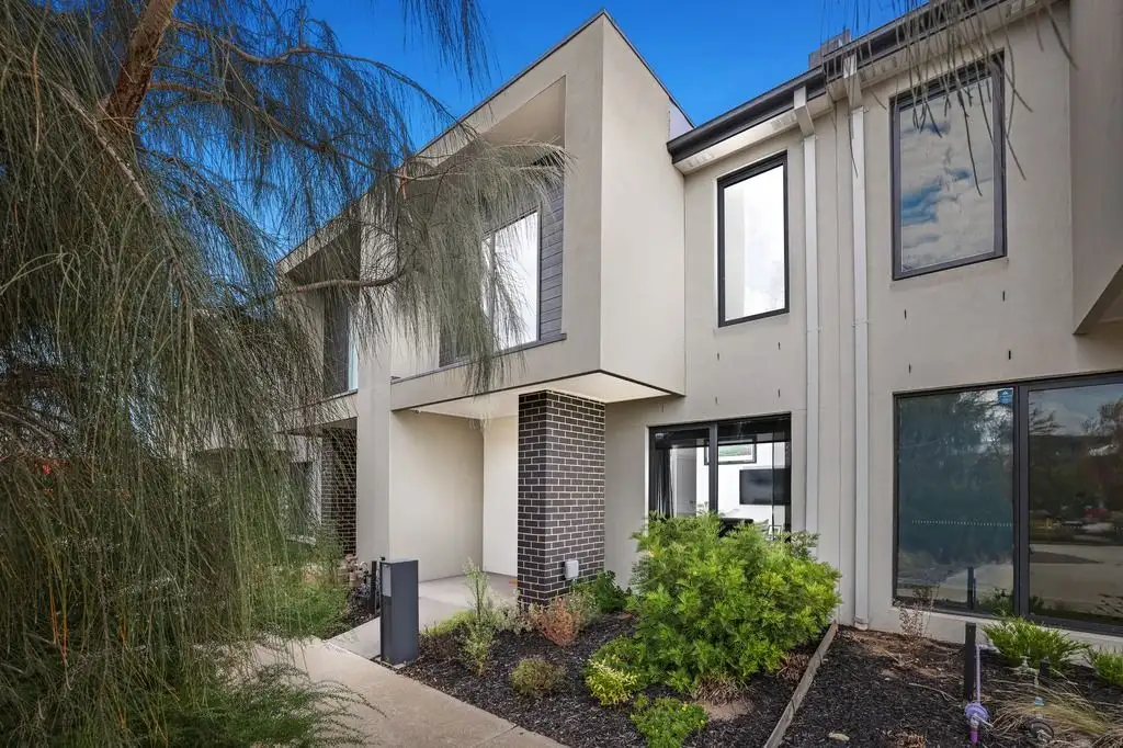 Main view of Homely house listing, 20 Bonsallo Walk, Tarneit VIC 3029