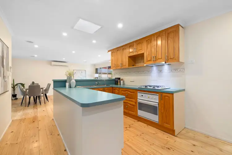 Sixth view of Homely unit listing, 2/16 Mcguinness Road, Bentleigh East VIC 3165