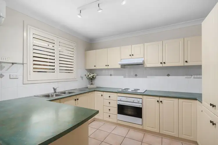 Fourth view of Homely villa listing, 6/120 Bong Bong Road, Horsley NSW 2530