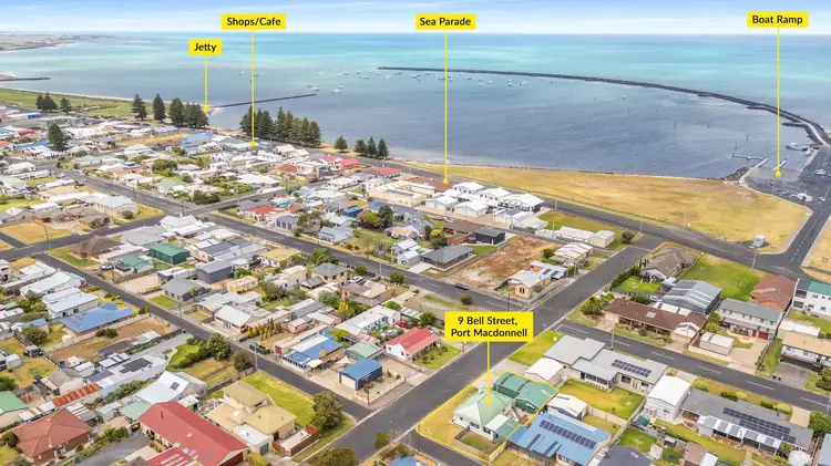 9 Bell Street, Port Macdonnell SA 5291
