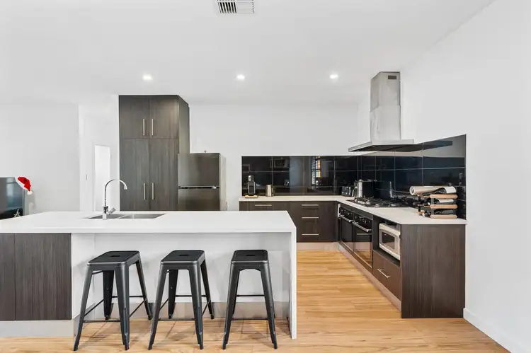 19 Vinall Street, Dover Gardens SA 5048