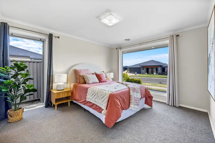 Second view of Homely house listing, 47 Neway Avenue, Delacombe VIC 3356