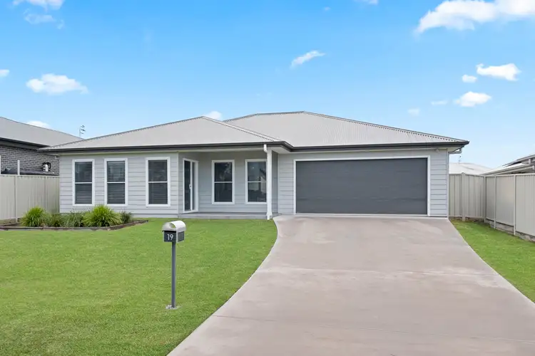 Main view of Homely house listing, 19 Quiberon Way, Goulburn NSW 2580
