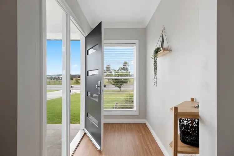 Third view of Homely house listing, 19 Quiberon Way, Goulburn NSW 2580