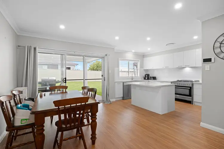 Sixth view of Homely house listing, 19 Quiberon Way, Goulburn NSW 2580