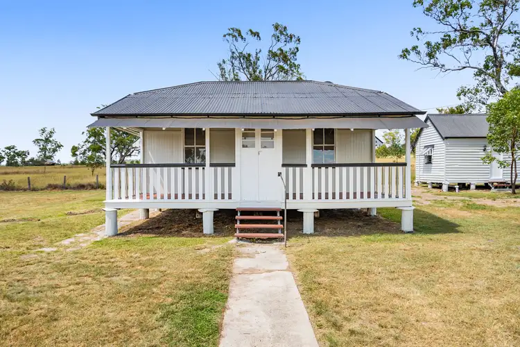 "Hutton Rest" 99 Seibel Lane, Pratten QLD 4370