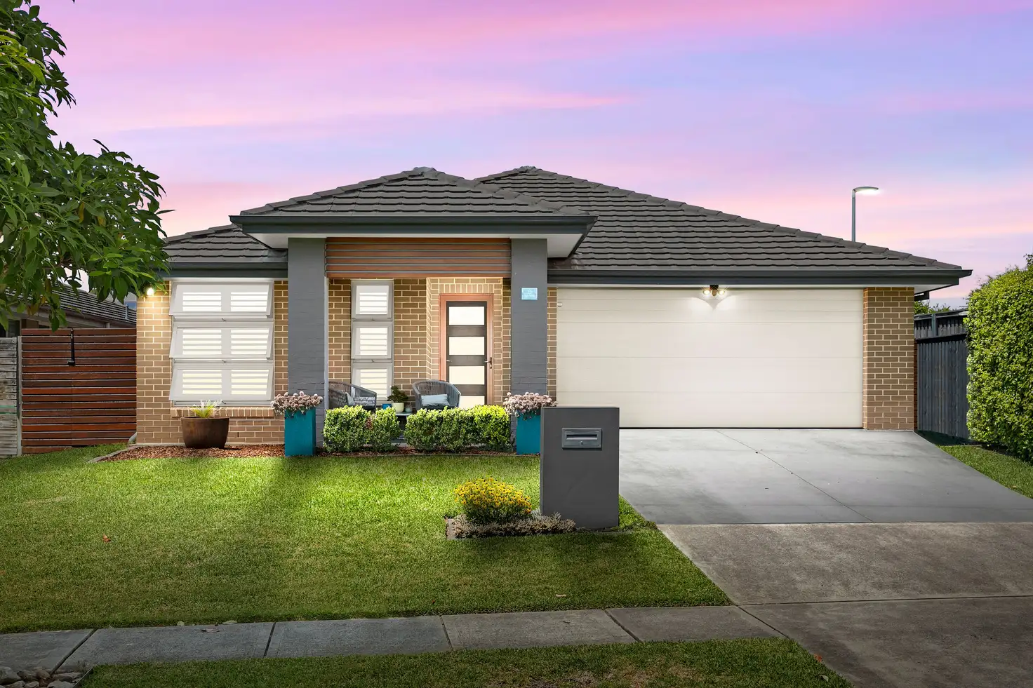 Main view of Homely house listing, 33 Tibin Drive, Fletcher NSW 2287