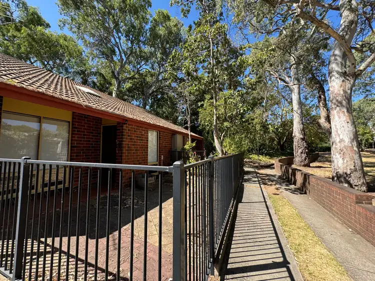 152 Montacute Road