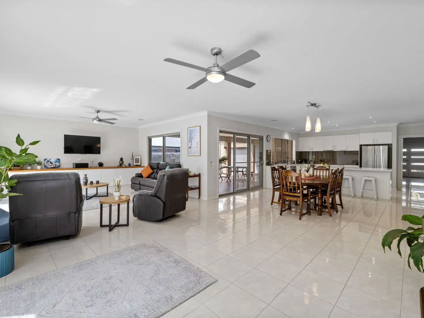 Main view of Homely house listing, 34 Honeyeater Circuit, Inverloch VIC 3996