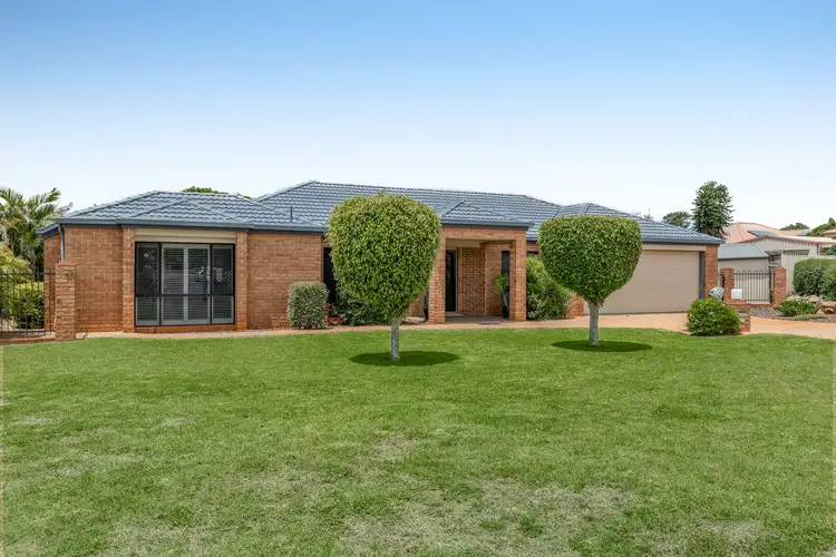 2 May Court, Middle Ridge QLD 4350