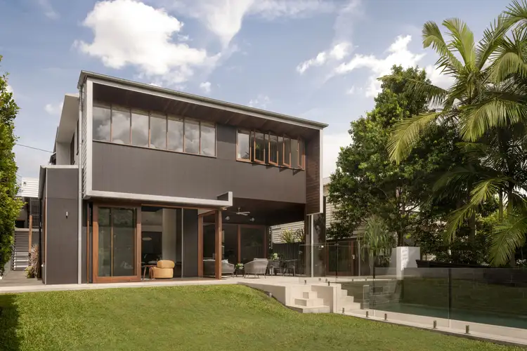 14 Barton Street, Bardon QLD 4065