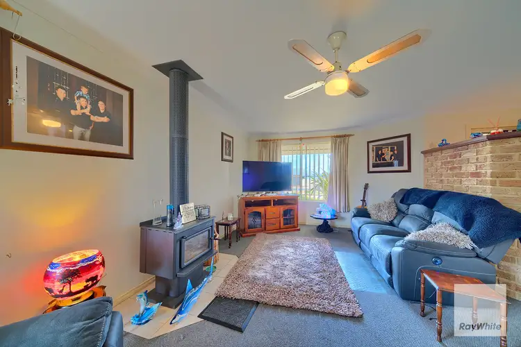 Third view of Homely house listing, 52 Sierra Crescent, Orana WA 6330