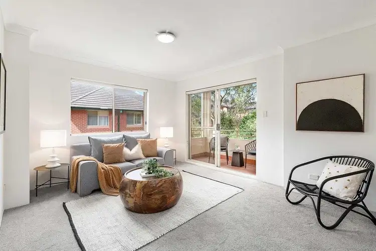 40-44 Rosalind Street