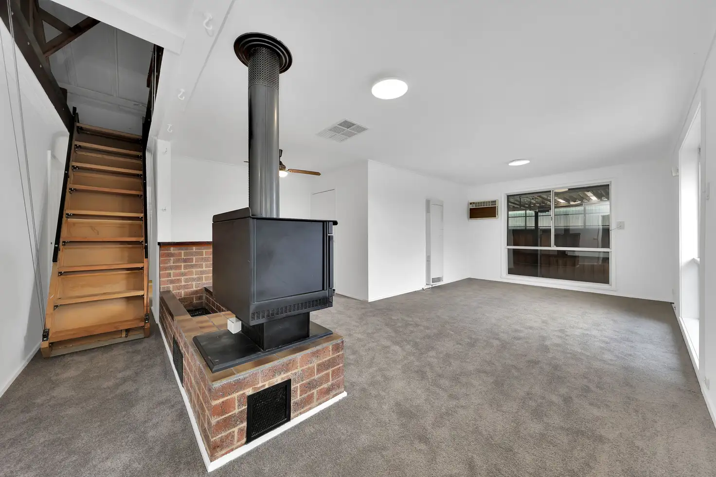 Main view of Homely house listing, 22 Savannah Crescent, Epping VIC 3076