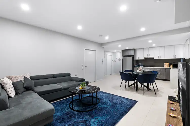 Main view of Homely unit listing, 305/240-250 Great Western Highway, Kingswood NSW 2747