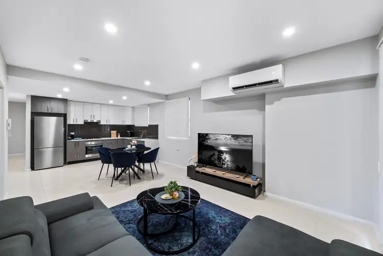 Third view of Homely unit listing, 305/240-250 Great Western Highway, Kingswood NSW 2747