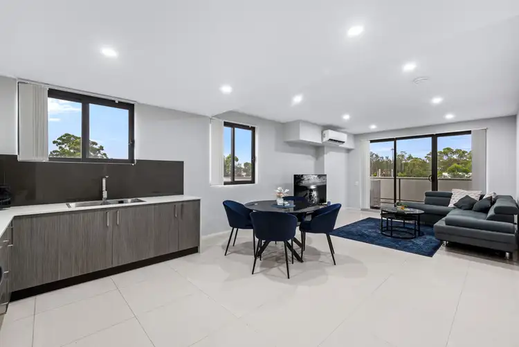 Fifth view of Homely unit listing, 305/240-250 Great Western Highway, Kingswood NSW 2747
