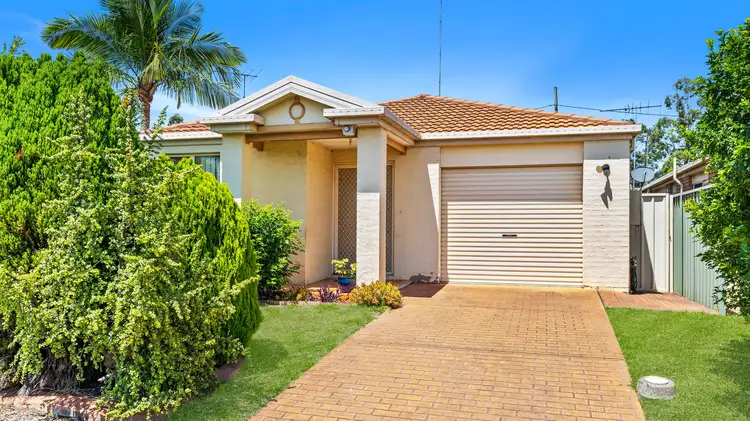 24 Erin Place, Casula NSW 2170