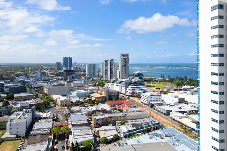 22208/5 Lawson Street, Southport QLD 4215
