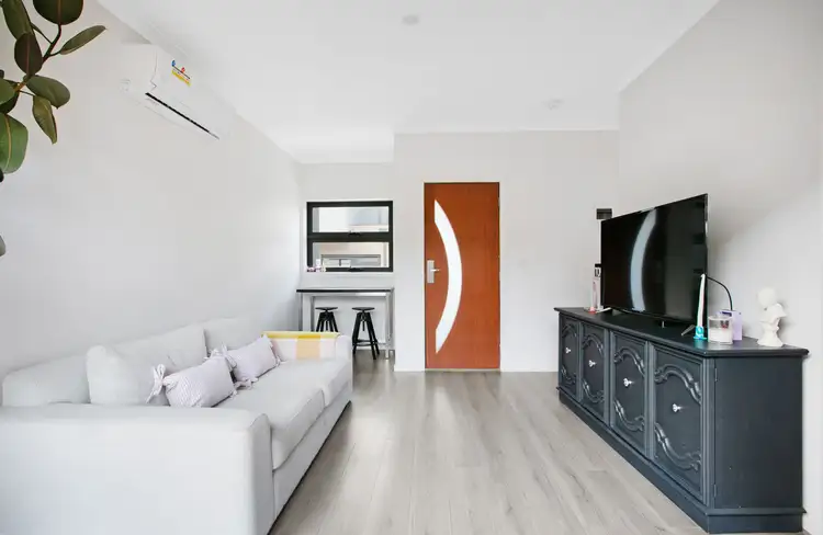 Second view of Homely townhouse listing, 3/27 Gordon Street, Tullamarine VIC 3043