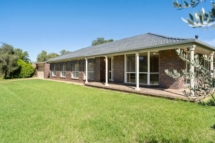 34 Pugsley Avenue