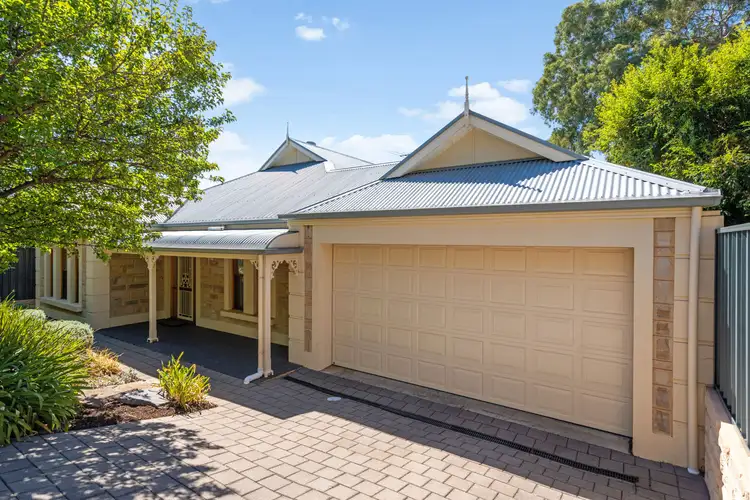 17 Murray Street