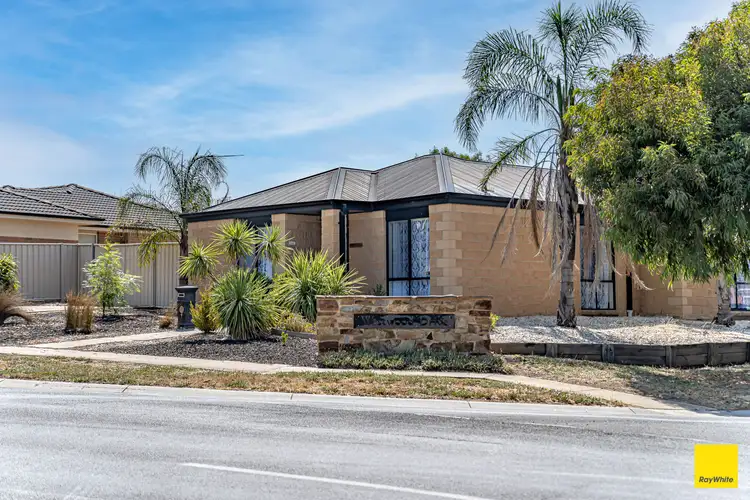 1 Westwood Drive, California Gully VIC 3556