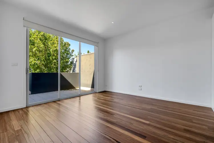 Fifth view of Homely house listing, 21 Grattan Cove, Craigieburn VIC 3064