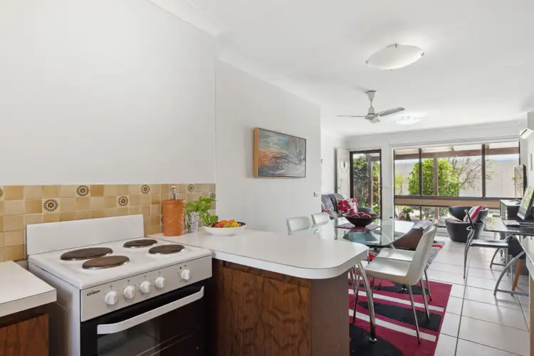 Sixth view of Homely villa listing, 2/72 Axford Street, Como WA 6152