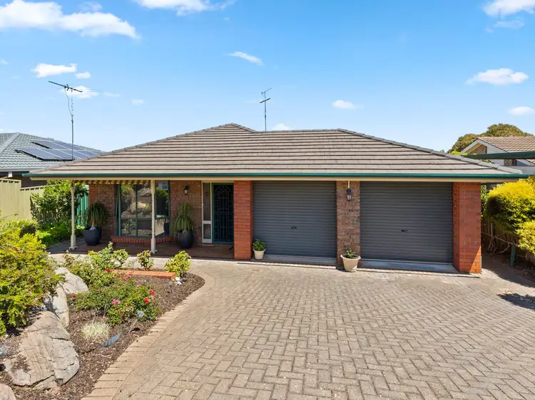 9 St Vincents Avenue, Hallett Cove SA 5158