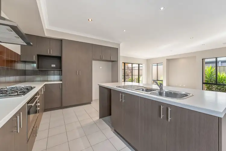 Sixth view of Homely house listing, 5 Norseman Approach, Baldivis WA 6171