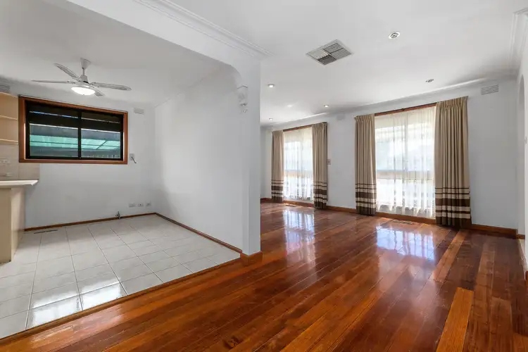 Fifth view of Homely house listing, 2 Northey Close, Thomastown VIC 3074