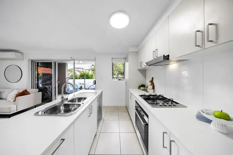 Sixth view of Homely apartment listing, 1/31-33 Second Avenue, Campsie NSW 2194