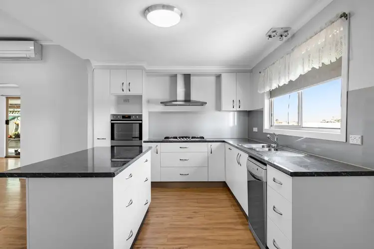 Fifth view of Homely house listing, 886 Coorong Avenue, Red Cliffs VIC 3496