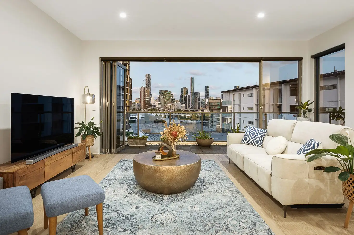 Main view of Homely unit listing, 1101/18 Manning Street, Milton QLD 4064