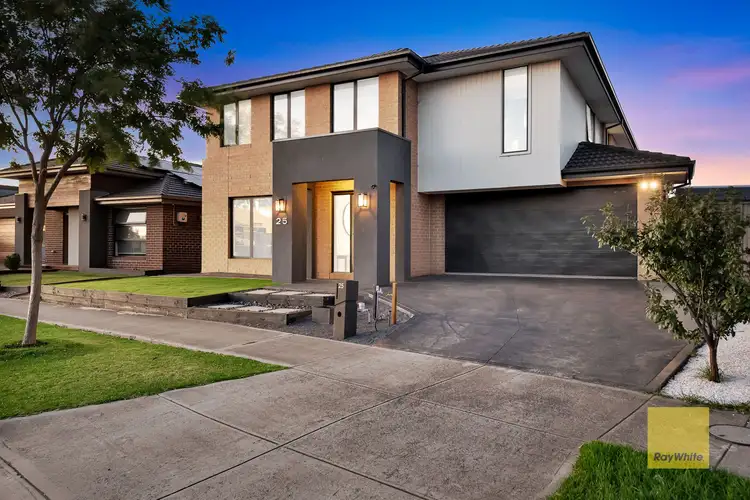 25 Latitude Promenade, Truganina VIC 3029