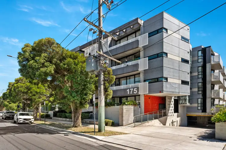 110/175 Kangaroo Road, Hughesdale VIC 3166