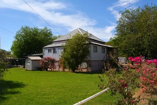 62 Thistle Street, Blackall QLD 4472