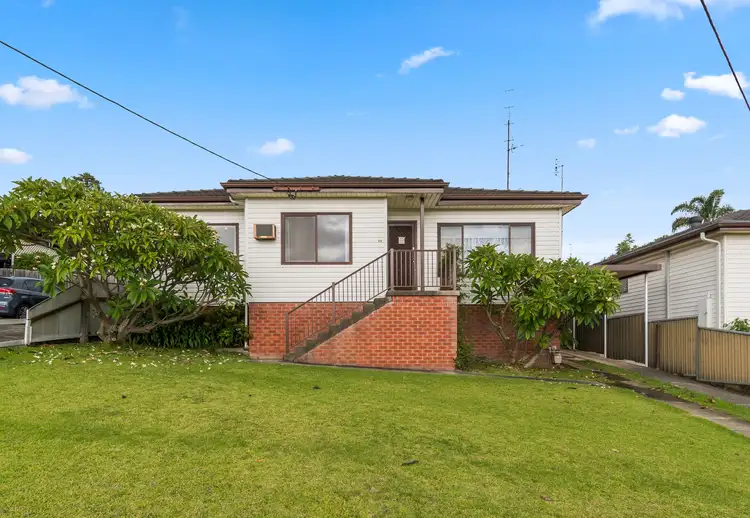 28 Tallawong Crescent