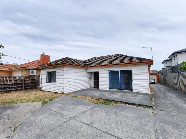 1/1450 Centre Road, Clayton South VIC 3169