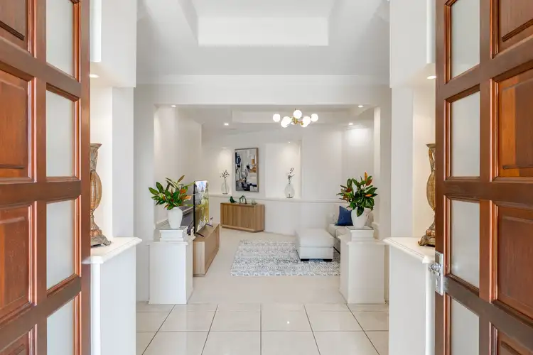 Second view of Homely house listing, 2 Nita Close, Middle Ridge QLD 4350