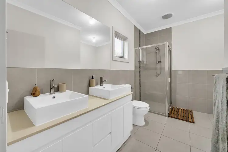 Fifth view of Homely house listing, 3 Carey Crescent, Pakenham VIC 3810