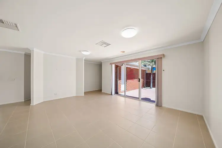 Fourth view of Homely house listing, 7 Cronulla Way, Taylors Hill VIC 3037