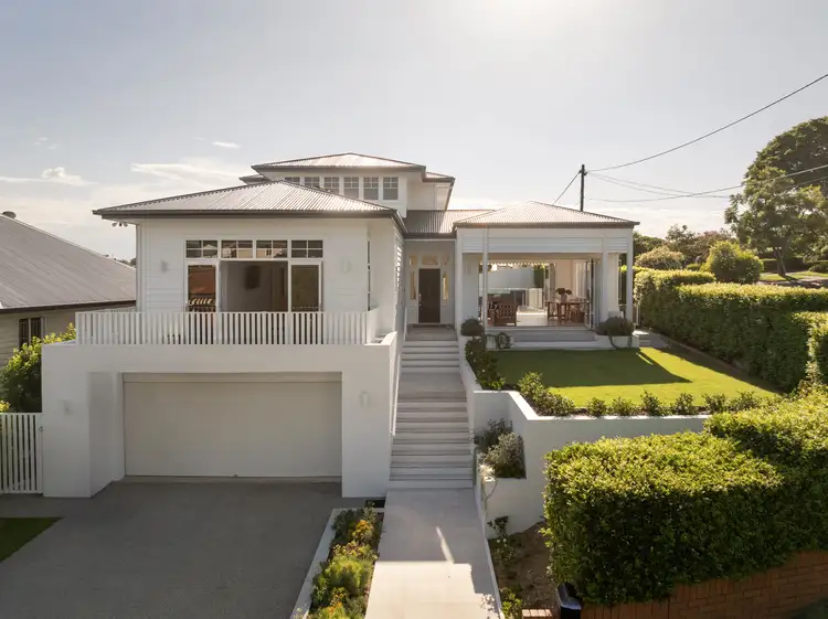 Second view of Homely house listing, 31 Welwyn Crescent, Coorparoo QLD 4151