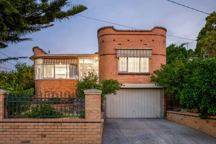 5 Crow Street, Burwood East VIC 3151