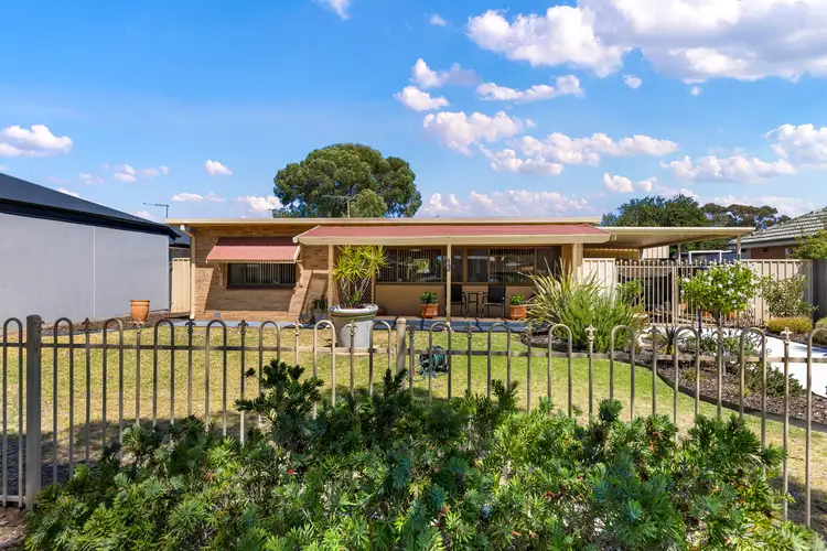 13 Murchison Street