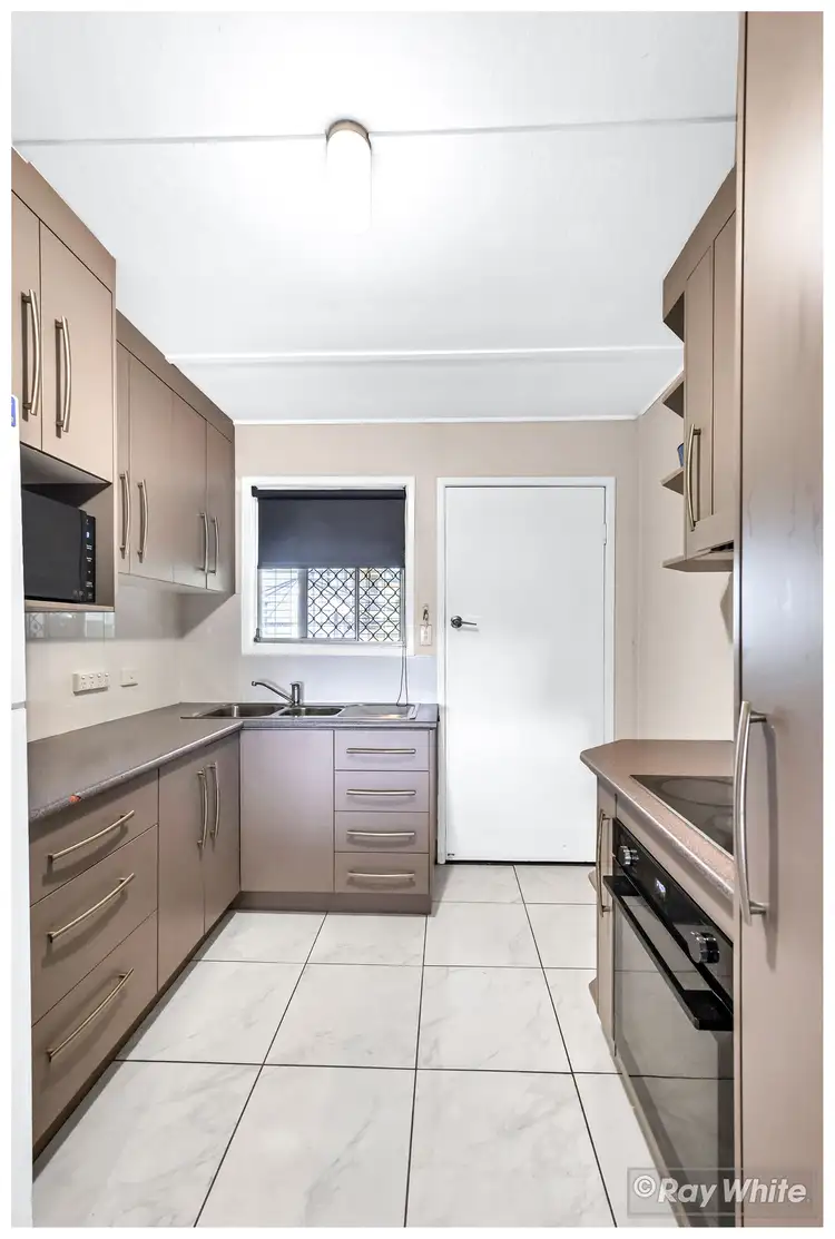 Fourth view of Homely unit listing, 2/200 Archer Street, The Range QLD 4700