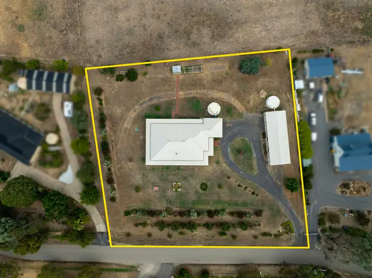 Fourth view of Homely house listing, 8 Miller Crescent, Benalla VIC 3672